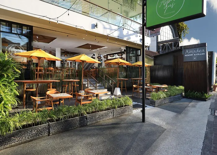 Amadea & Villas Seminyak BaliVilla